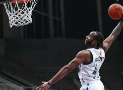 开云线上官网- 阿扎伦卡和萨巴伦卡 